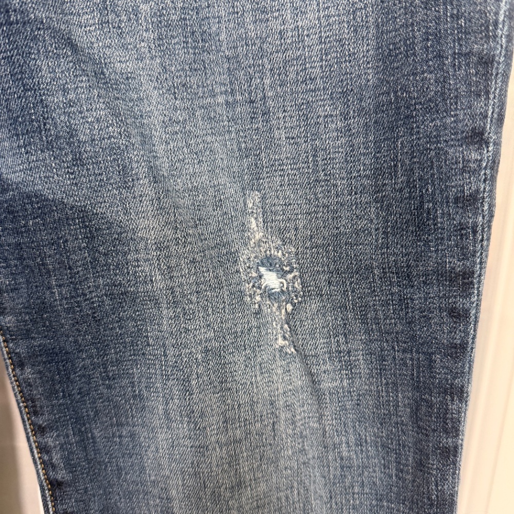 CAbi - slightly distressed jeans - Picture 2 of 5